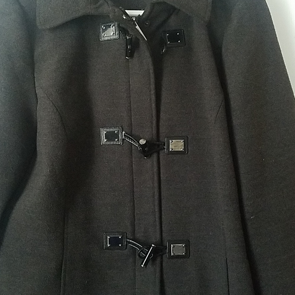 Coat - image 3
